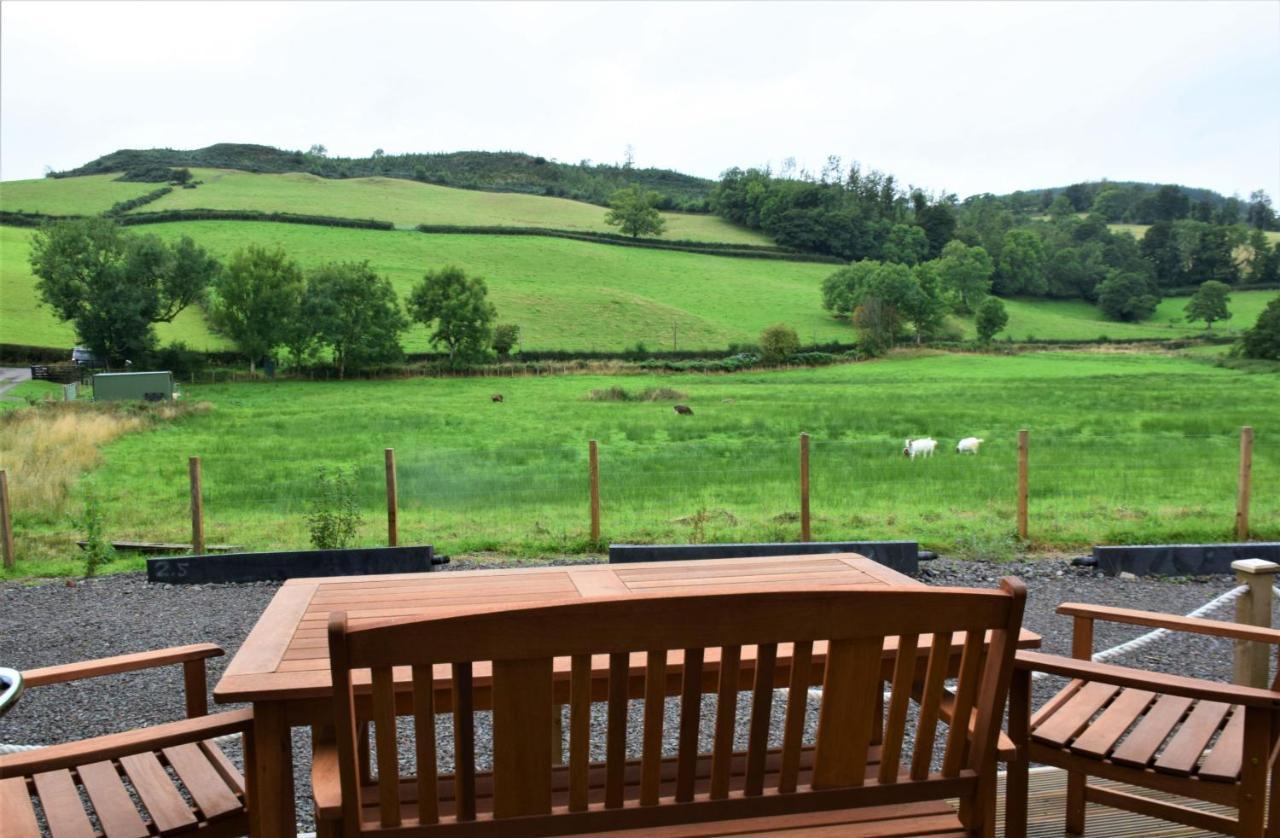 Ridge View Lodge Dumfries Exterior photo